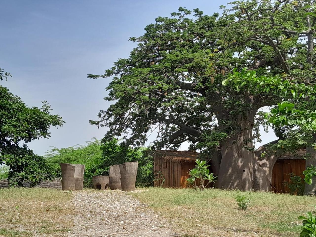 Les Collines De Niassam Villa Palmarin Exterior photo